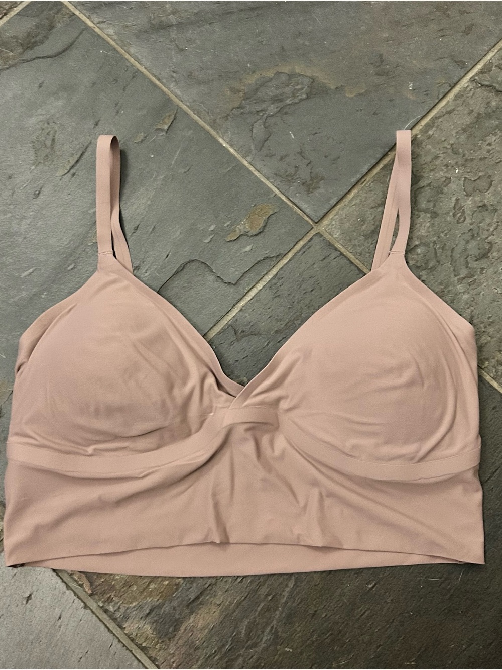 Abercrombie & Fitch Next to Naked V-neck Bralette Medium